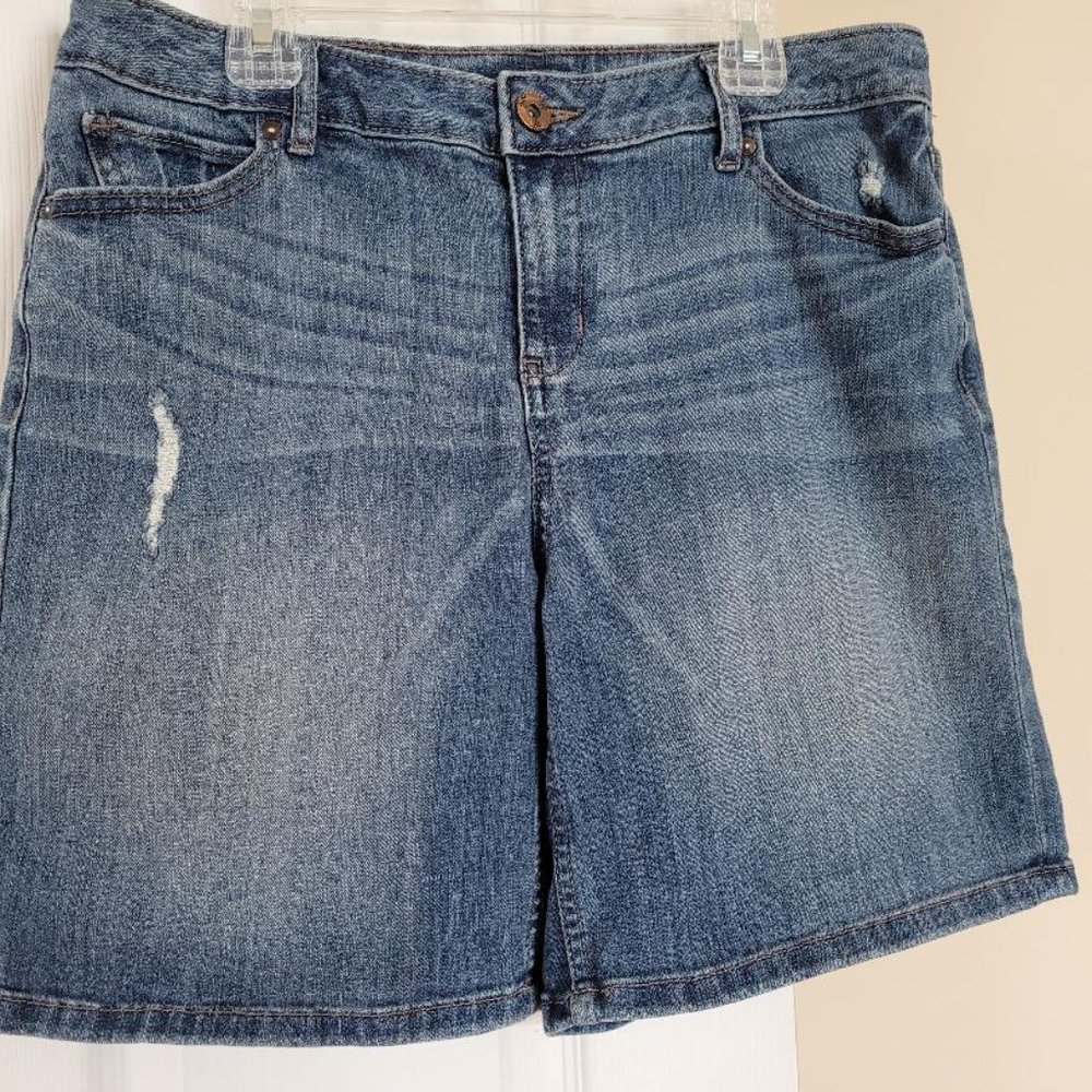 Vera Wang Simply Vera 6 Women's Denim Shorts Mid Rise Med Wash